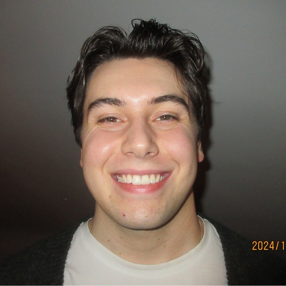 Meet your Posher, Eric - Picture 1 of 1